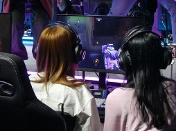 画像ギャラリー No.014のサムネイル画像 / 「オーバーウォッチ 2」×「LE SSERAFIM」コラボ第2弾,開幕。韓国・ソウルで開催されたコラボ記念イベントの様子をお届け