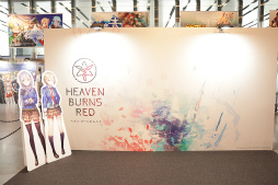 画像ギャラリー No.022のサムネイル画像 / 「ヘブバン」「消滅都市」「アナデン」ライブも大盛り上がり! 展示やライブで振り返る「ライトフライヤースタジオ10周年記念フェス」レポート