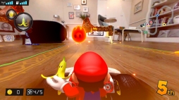 画像ギャラリー No.061のサムネイル画像 / 「マリオカート ライブ ホームサーキット」が編集部にやってきた。思っていたより狭い場所でも遊べる“新たな形のマリオカート”を紹介