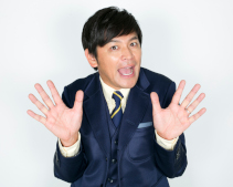 画像ギャラリー No.005のサムネイル画像 / 「ドラゴンクエストけしケシ!」“巨大消しゴムはんこアート大作戦”の動画第1弾が公開