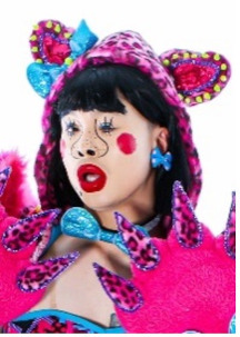 画像ギャラリー No.005のサムネイル画像 / 「ワンダーランズ 〜タイニー・ティナと魔法の世界」,発売記念イベント“みんなで協力マルチプレイで暴れまくれ!”を4月8日に開催