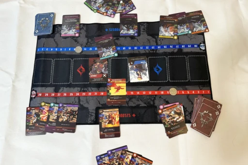 画像ギャラリー No.009のサムネイル画像 / 手に汗握る格闘ゲーム体験をボードゲームで。「GUILTY GEAR -STRIVE- The Board Game」のプレイレポートを掲載