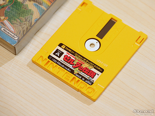 画像ギャラリー No.001のサムネイル画像 / リンクとゼルダの物語は,1枚の黄色いディスクから始まった。初代「ゼルダの伝説」と歴代シリーズのパッケージで祝う40周年