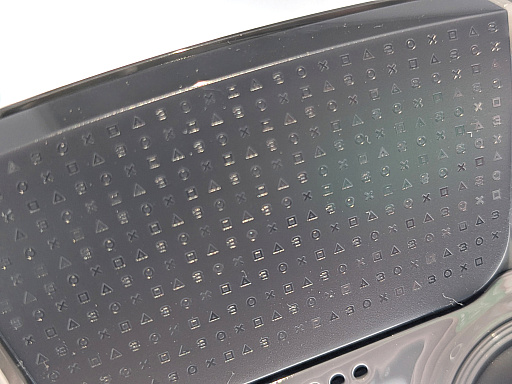 画像ギャラリー No.011のサムネイル画像 / SIEがアナウンスしたばかりの「PlayStation 30周年アニバーサリー コレクション」,表面処理はやっぱり何かが違う