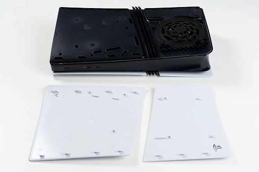 画像ギャラリー No.004のサムネイル画像 / PlayStation 5 Proを開発者が分解。各パーツに凝縮された最新技術とこだわりの工夫をPS Blogで公開。分解タイムラプス映像も