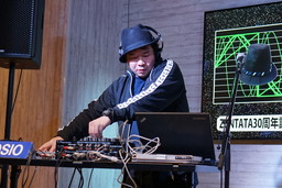 画像ギャラリー No.007のサムネイル画像 / 小倉久佳氏の新アルバム「O-parts」や,JGMF II:Reでの小倉氏&mar.氏の出演も発表された「REAL ZUNTATA NIGHT 3」をレポート