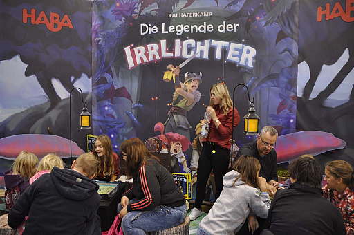 画像ギャラリー No.058のサムネイル画像 / 「SPIEL’18。こんなゲームもありました」。取材班が時間切れで無念の涙を飲んだゲームの数々を,写真だけでもご紹介