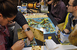 画像ギャラリー No.061のサムネイル画像 / 「SPIEL’18。こんなゲームもありました」。取材班が時間切れで無念の涙を飲んだゲームの数々を,写真だけでもご紹介