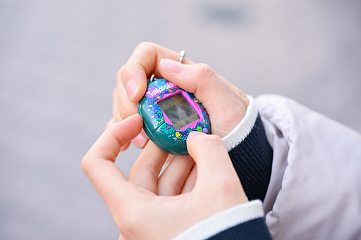 ²èÁü¥®¥ã¥é¥ê¡¼ No.009¤Î¥µ¥à¥Í¥¤¥ë²èÁü / 2025ǯ¤Îº£¡¤¤¿¤Þ¤´¤Ã¤Á¤Ë¥×¥ê¥ó¥È¥·¡¼¥ëµ¡¡¤¥ë¡¼¥º¥½¥Ã¥¯¥¹¤¬Î®¹ÔÃæ!?¡¡¡ÈÊ¿À®¥ì¥È¥í¡É¤ò¤É¤¦³Ú¤·¤ó¤Ç¤¤¤ë¤«¡¤¸½Ìò¹â¹»À¸¤Ëʹ¤¤¤Æ¤ß¤¿¡ª