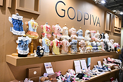 画像ギャラリー No.039のサムネイル画像 / スクエニの犬猫グッズ「SQEX PETs」も9月発売決定! おもしろワンニャンアイテムたくさんの“インターペット2025”