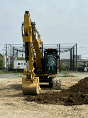 画像ギャラリー No.008のサムネイル画像 / KONAMI eスポーツ学院の生徒がリモートで油圧ショベルを操作! 産学連携による課外活動をレポート