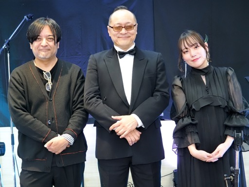 画像ギャラリー No.002のサムネイル画像 / 「光吉猛修 35周年記念ディナーショー in セガ本社」レポート。日本一歌のうまいサラリーマンが昼夜にわたって全22曲を披露(独占インタビューも)